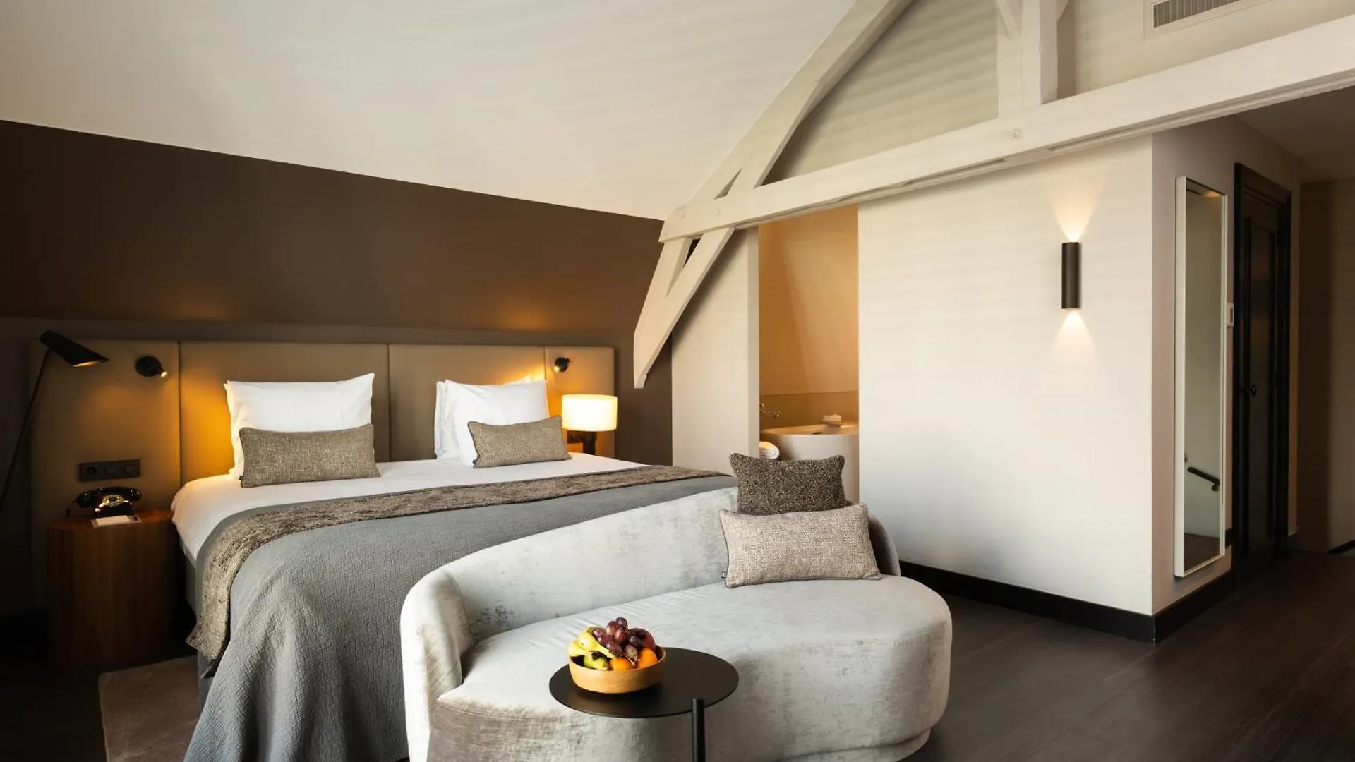 Boutique Hotel Beaumont Maastricht 4*,  Netherlands